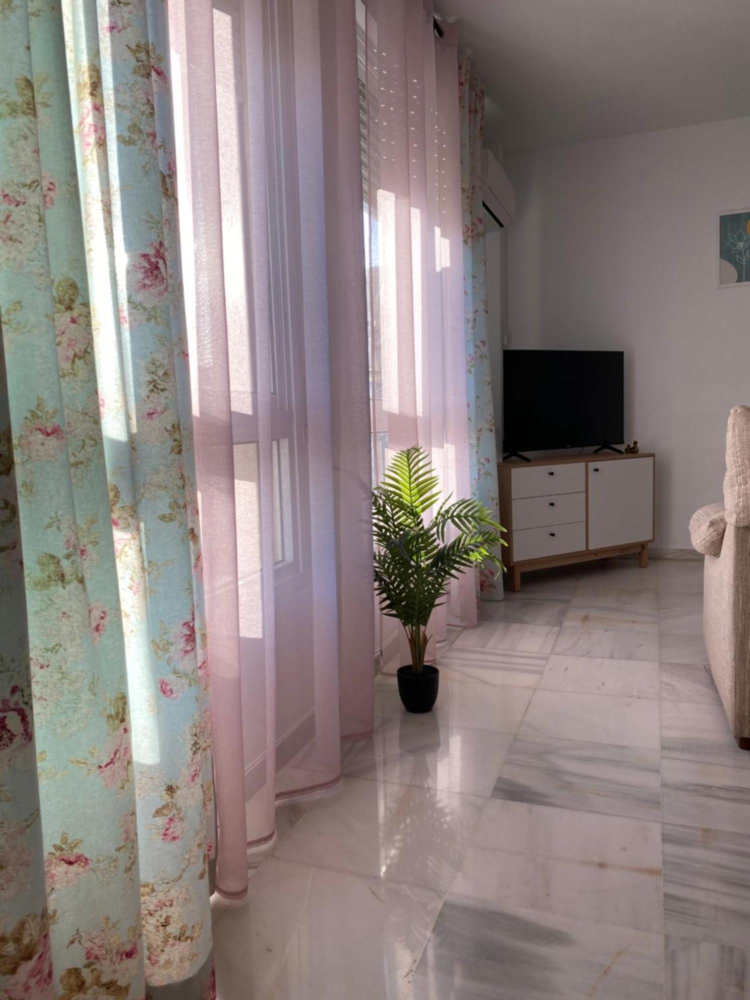 Apartamento Almenas Ecija Exterior photo